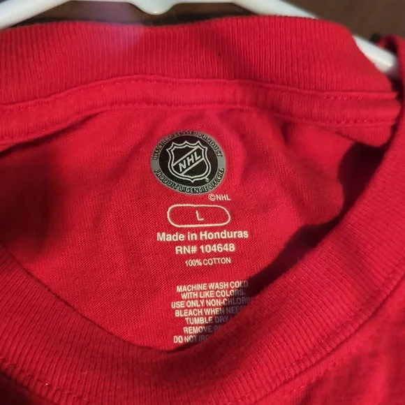 Detroit Redwings hockey t-shirt (Large) - Picture 5 of 6